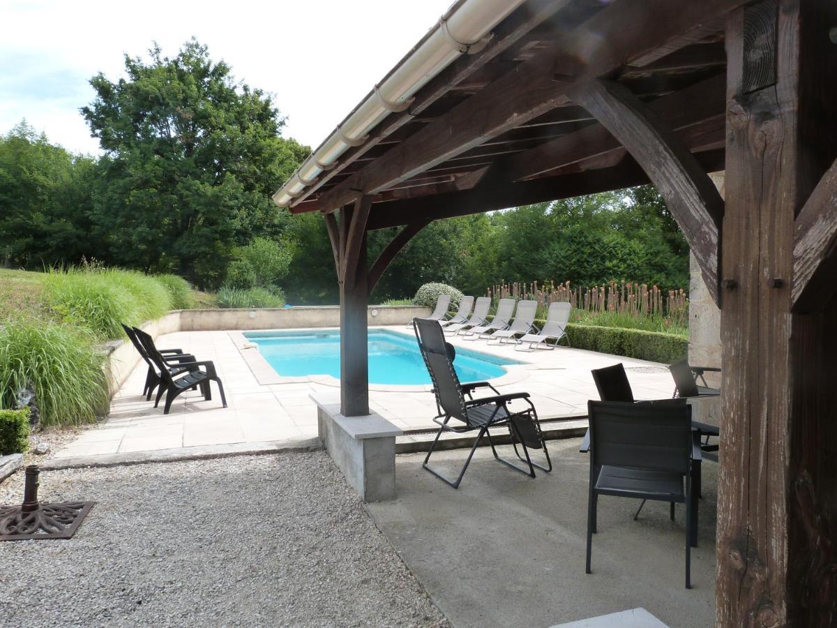 Gite Avec Piscine Proche De St Cirq Lapopie ベルガンティ エクステリア 写真
