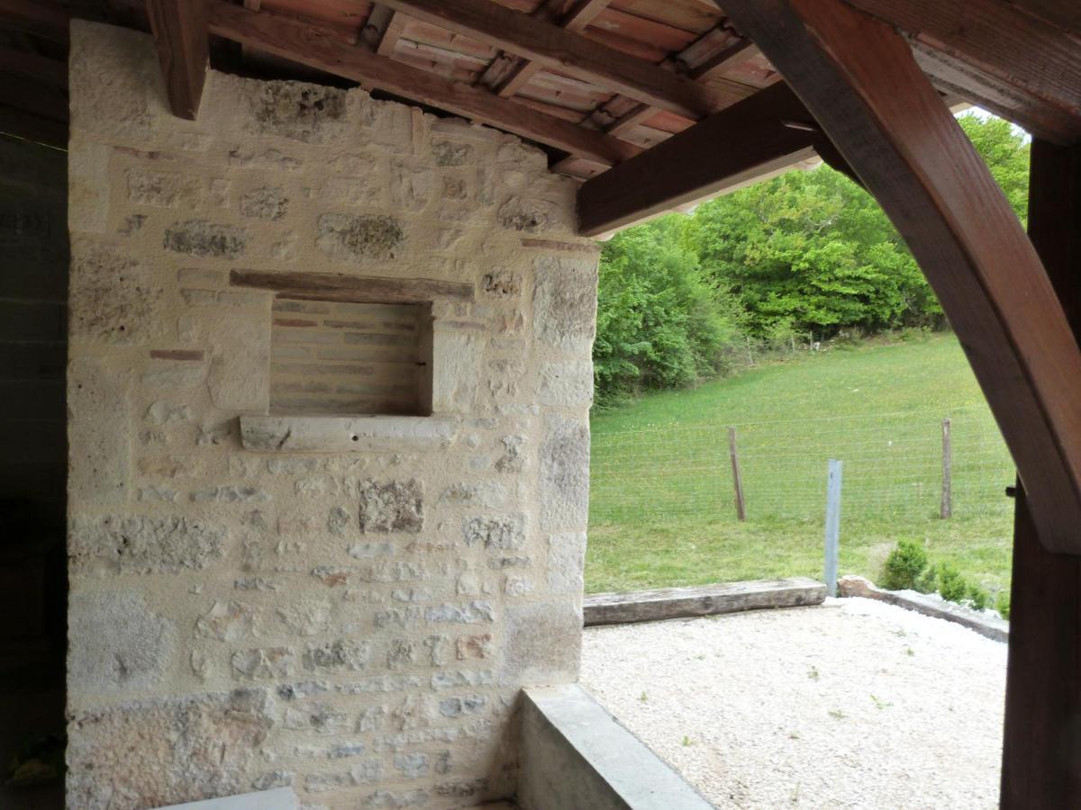 Gite Avec Piscine Proche De St Cirq Lapopie ベルガンティ エクステリア 写真